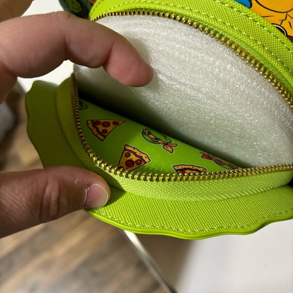 Loungefly Nickelodeon TMNT Teenage Mutant Ninja Turtles Mini Backpack Pizza NWT - Picture 10 of 13
